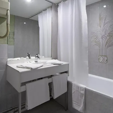 Hotel Casarose - Cannes 4*