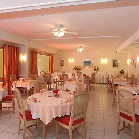 Hotel Casarose - Cannes 4*